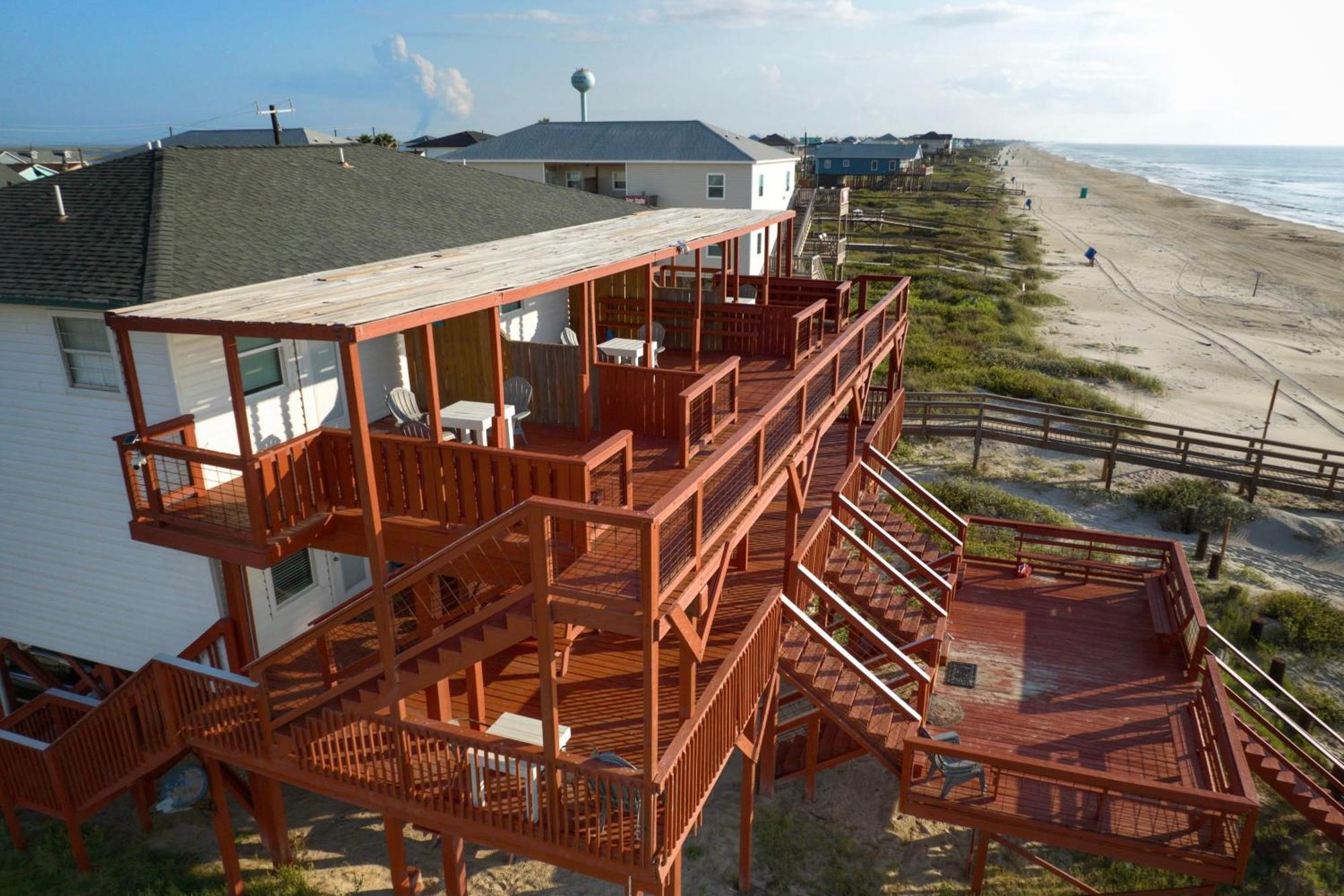 Unobstructed Oceanfront Sea Turtle Unit 2 Beach Pad! サーフサイド・ビーチ エクステリア 写真